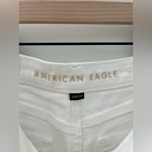 American Eagle Stretch Mom Short - Picture 3 of 3
